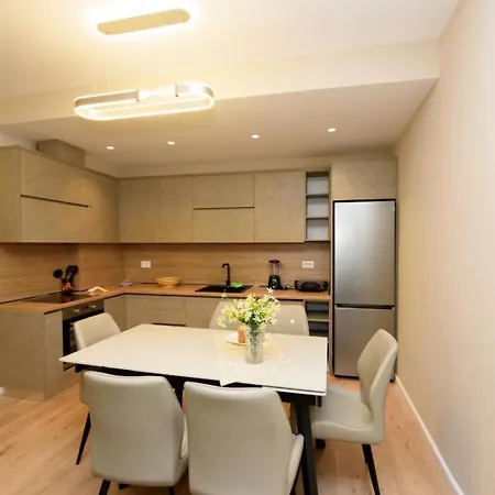 Eda Apartment Vlore